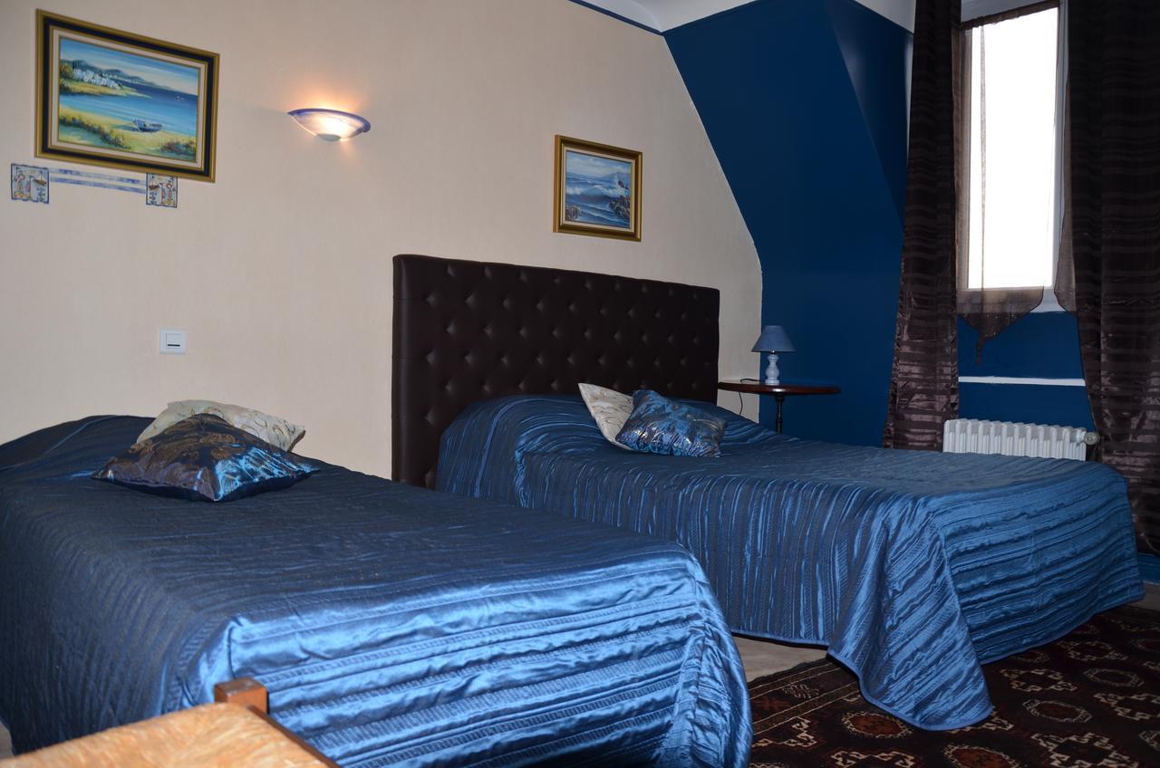 Hostellerie Du Grand Sully Екстериор снимка