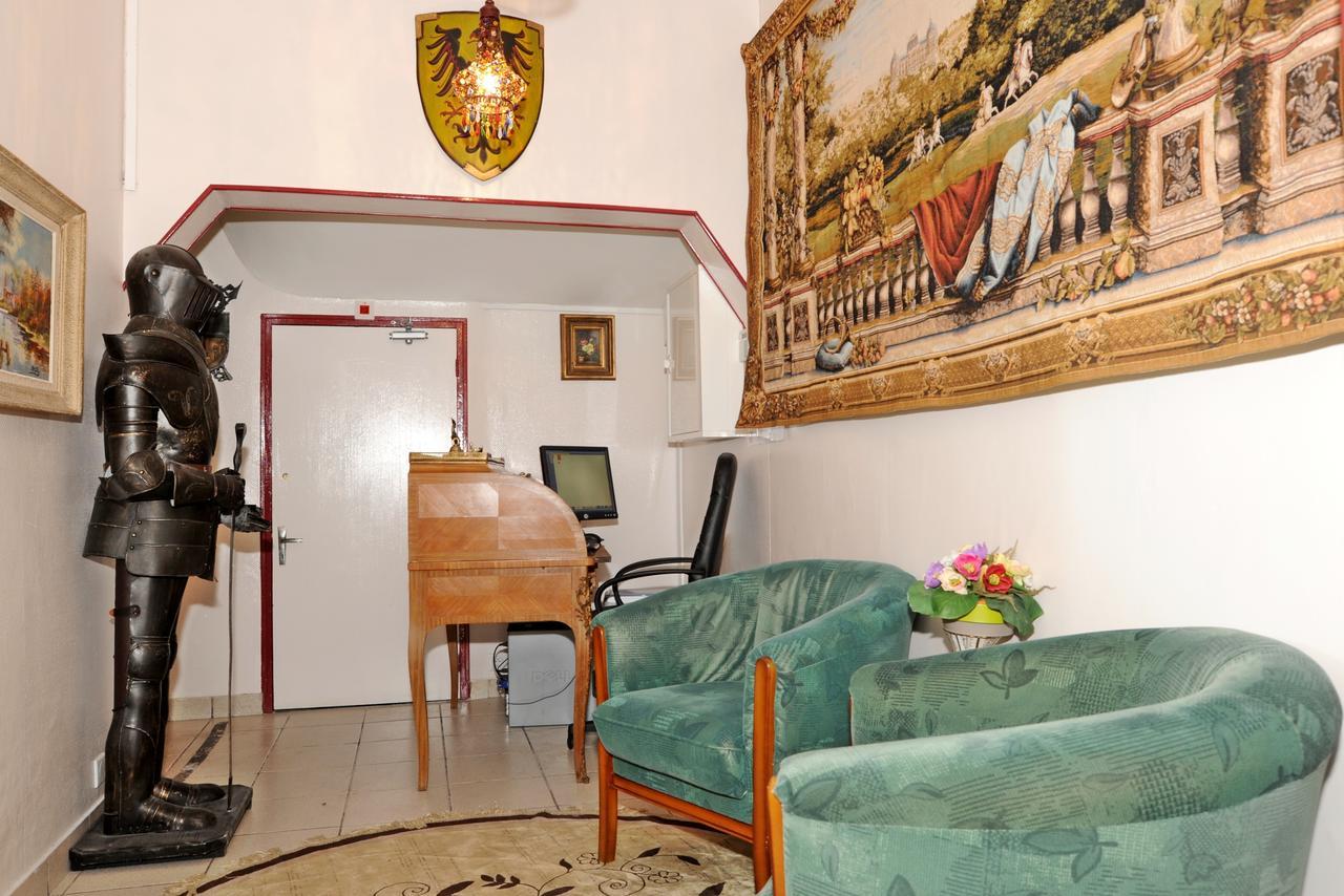 Hostellerie Du Grand Sully Екстериор снимка