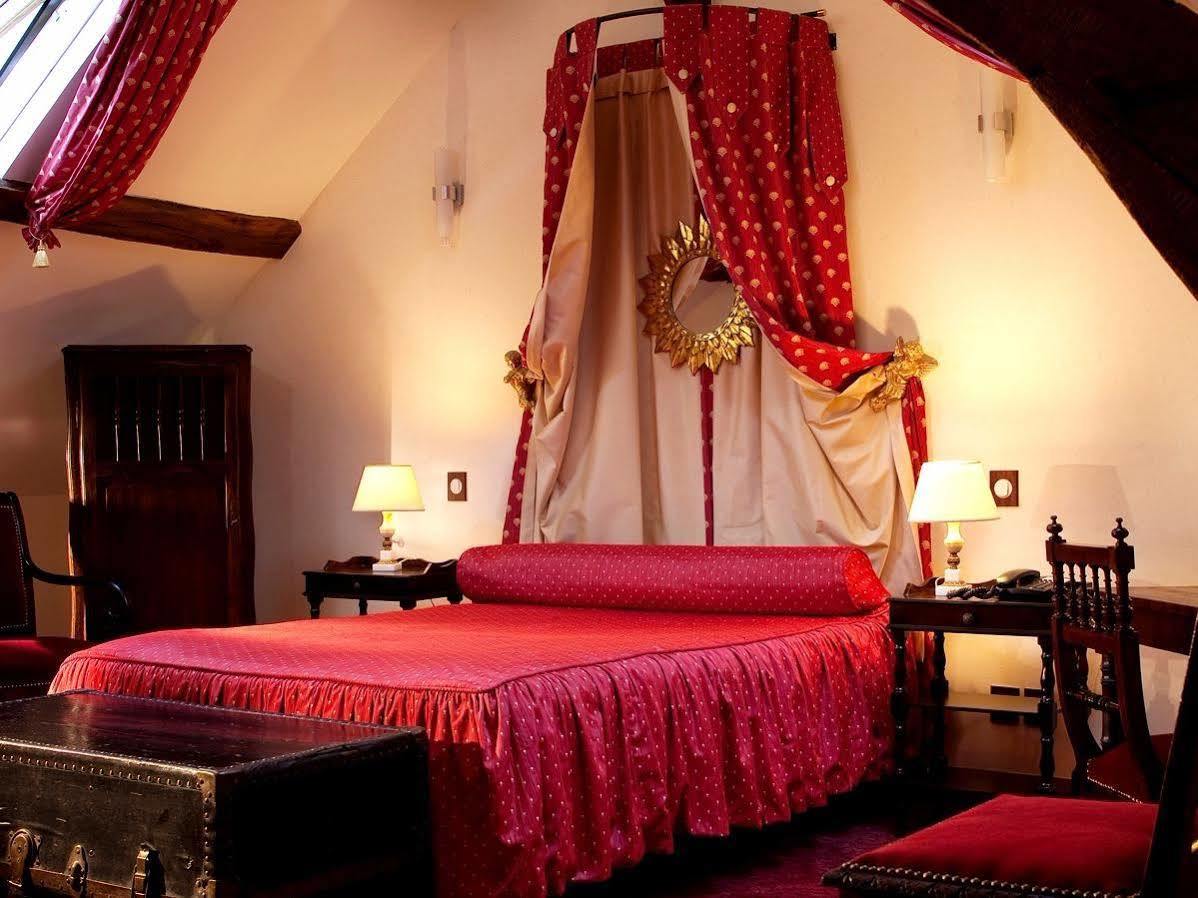 Hostellerie Du Grand Sully Екстериор снимка